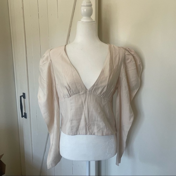 Nwt Forever 21 plunging v-neck tan bubble puff statement sleeve medium b… - Picture 2 of 8